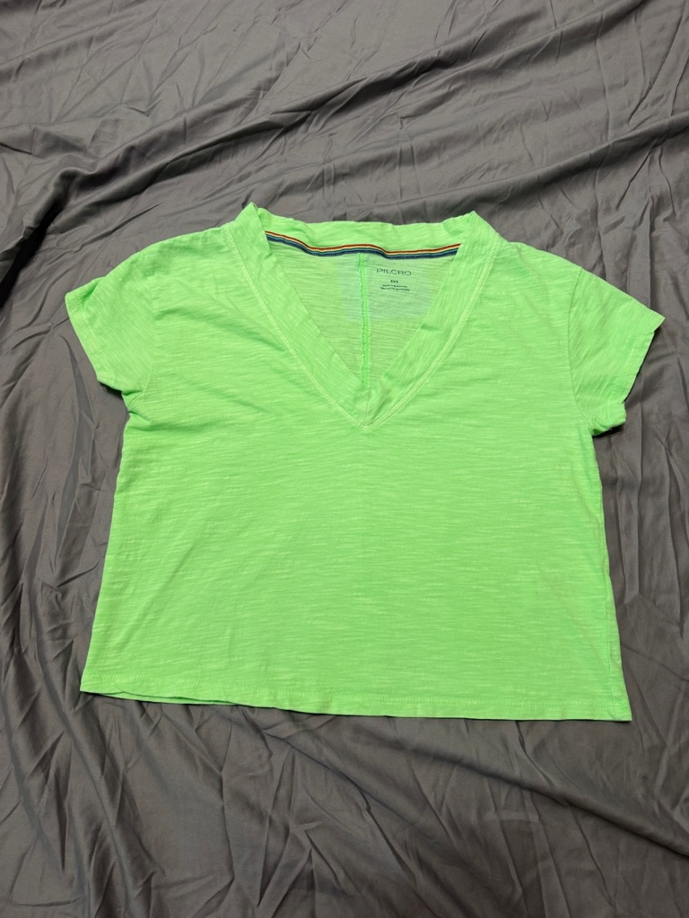 Pilcro  V-Neck Cropped Tee